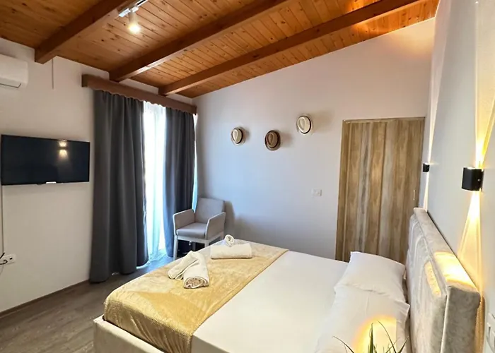 Konukevi Anel 3*