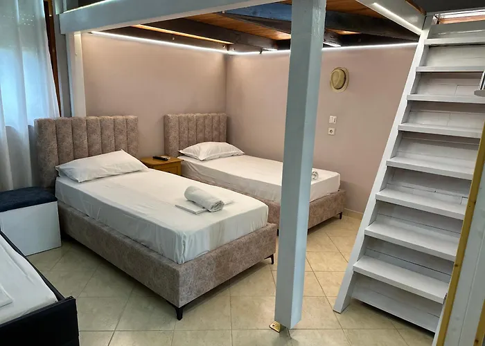 Anel 3* Avlonya